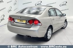 Honda Civic 1.8i Sedan 2006 full