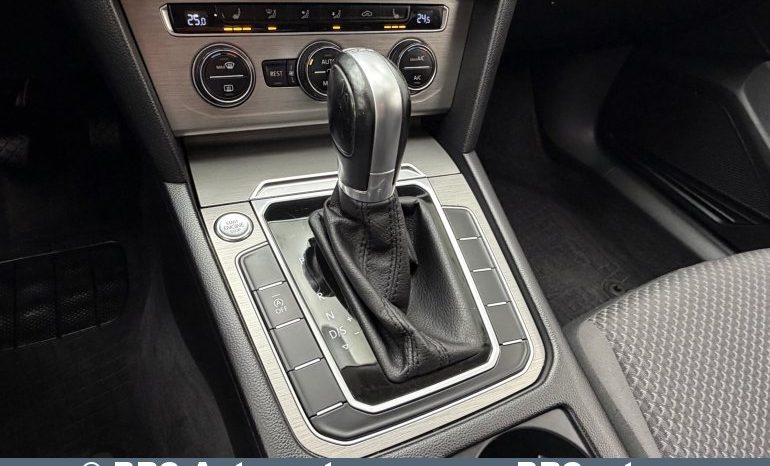 Volkswagen Passat 1.4 TSI Bluemotion Automatas 2017 full