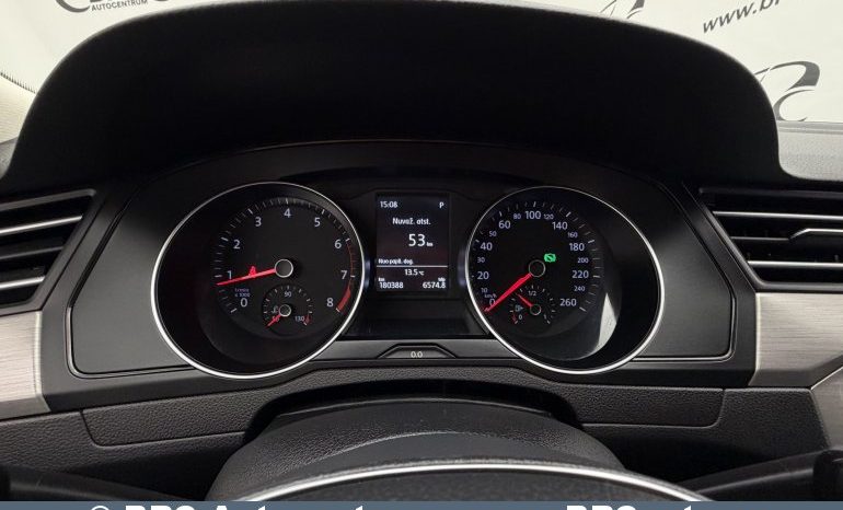 Volkswagen Passat 1.4 TSI Bluemotion Automatas 2017 full