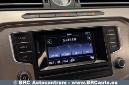 Volkswagen Passat 1.4 TSI Bluemotion Automatas 2017 full