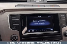 Volkswagen Passat 1.4 TSI Bluemotion Automatas 2017 full