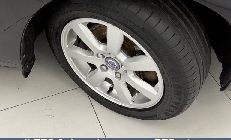 Volvo S60 D4 2013 full