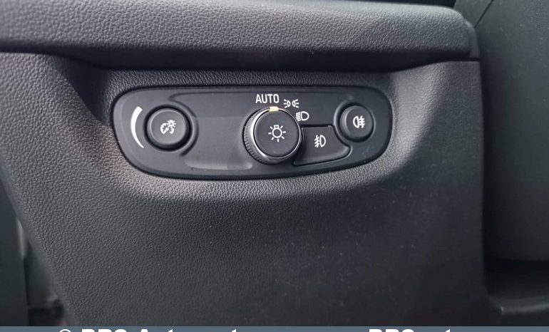 Opel Insignia Sports Tourer 2.0CDTI Automatas 2018 full