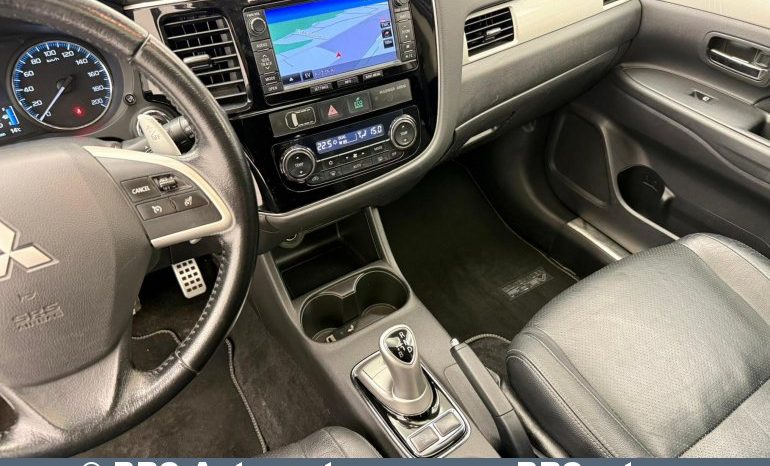 Mitsubishi Outlander 2.0 PHEV Instyle 4WD Plug-in Automatas 2014 full