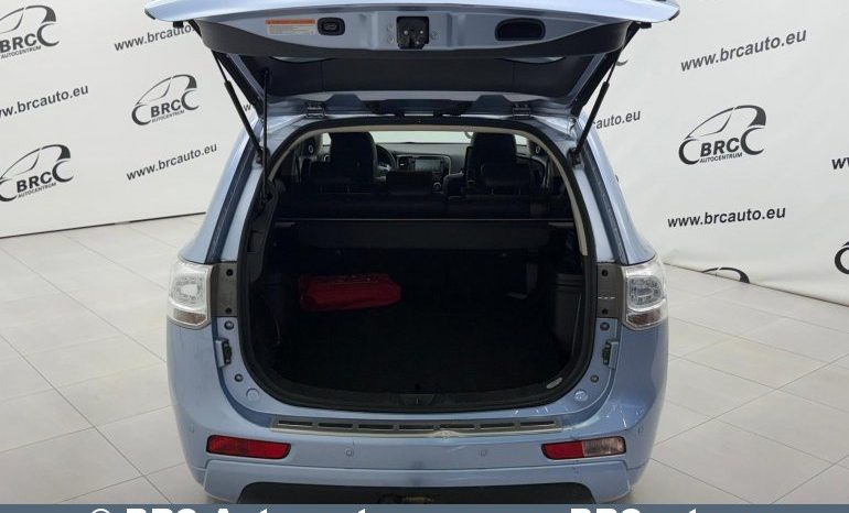 Mitsubishi Outlander 2.0 PHEV Instyle 4WD Plug-in Automatas 2014 full