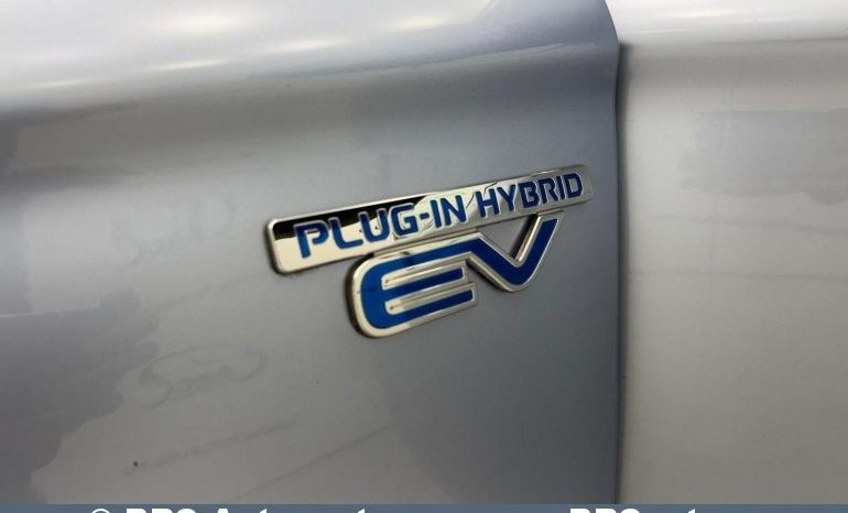 Mitsubishi Outlander 2.0 PHEV Instyle 4WD Plug-in Automatas 2014 full