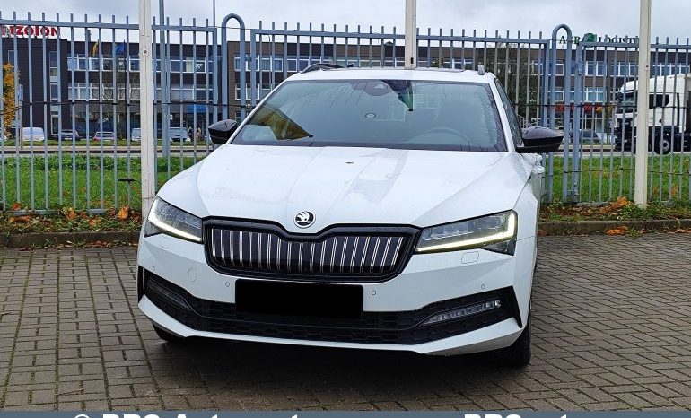 Skoda Superb iV 1.4 TSI Plug-In Hybrid Sportline DSG Automatas 2020 full