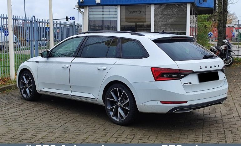 Skoda Superb iV 1.4 TSI Plug-In Hybrid Sportline DSG Automatas 2020 full