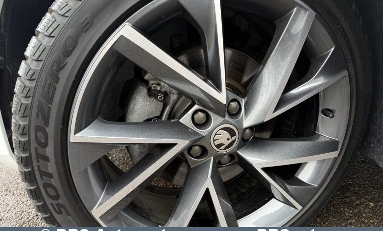 Skoda Superb iV 1.4 TSI Plug-In Hybrid Sportline DSG Automatas 2020 full