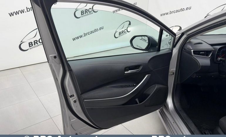 Toyota Corolla 1.6 Automatas 2020 full