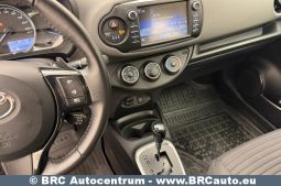 Toyota Yaris 1.5 VVT-i Automatas 2020 full