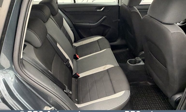 Skoda Rapid 1.2 TSI 2017 full