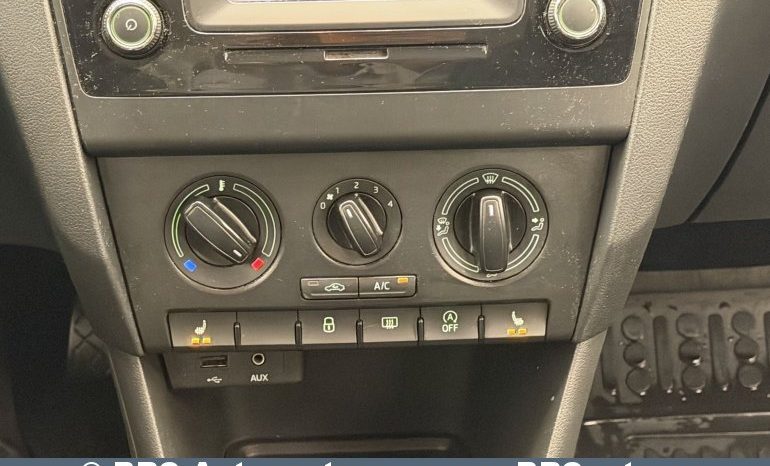 Skoda Rapid 1.2 TSI 2017 full