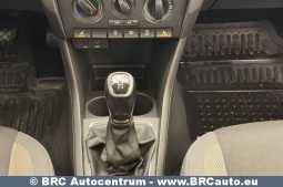 Skoda Rapid 1.2 TSI 2017 full