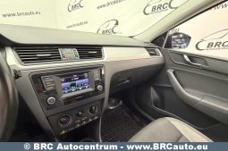 Skoda Rapid 1.2 TSI 2017 full