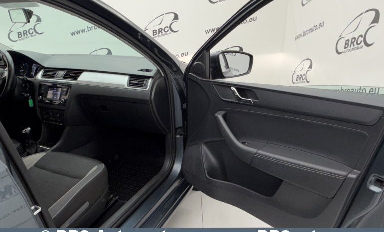 Skoda Rapid 1.2 TSI 2017 full