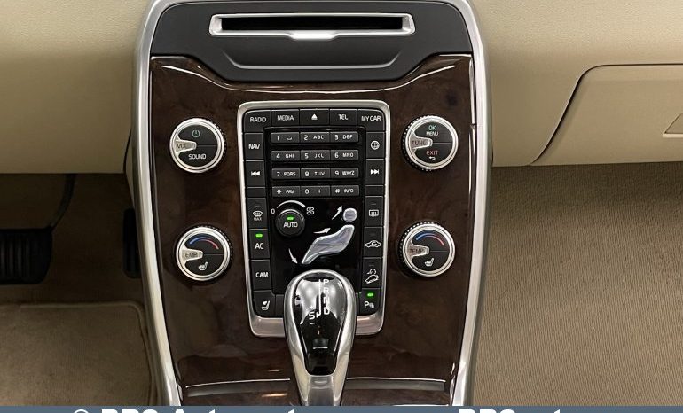 Volvo XC 70 T6 AWD Automatas 2015 full