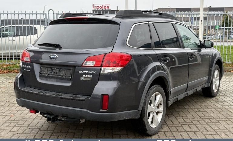 Subaru Outback 2.5i AWD Automatas 2012 full