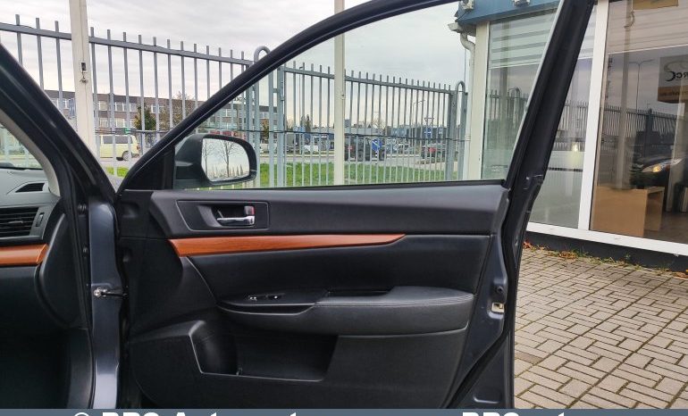 Subaru Outback 2.5i AWD Automatas 2014 full