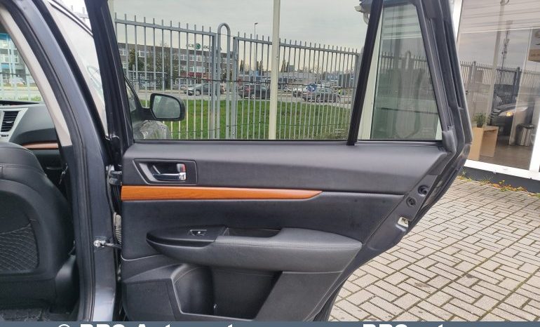 Subaru Outback 2.5i AWD Automatas 2014 full