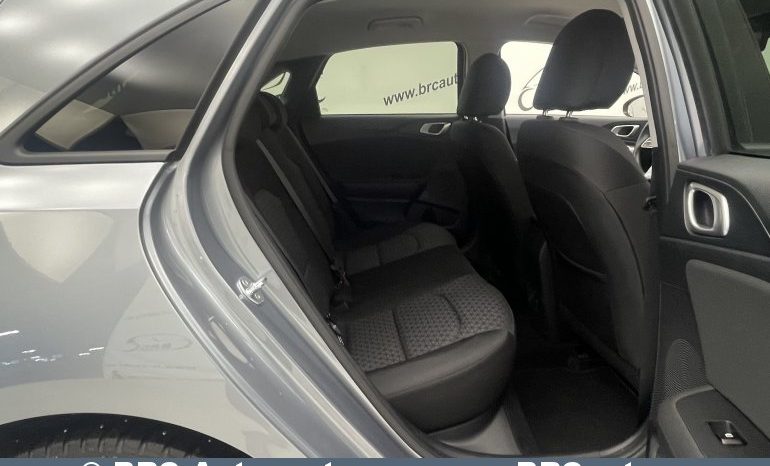 Kia Ceed 1.5 T-GDI Automatas 2024 full