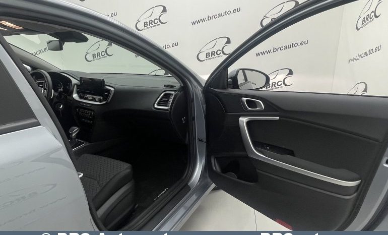 Kia Ceed 1.5 T-GDI Automatas 2024 full