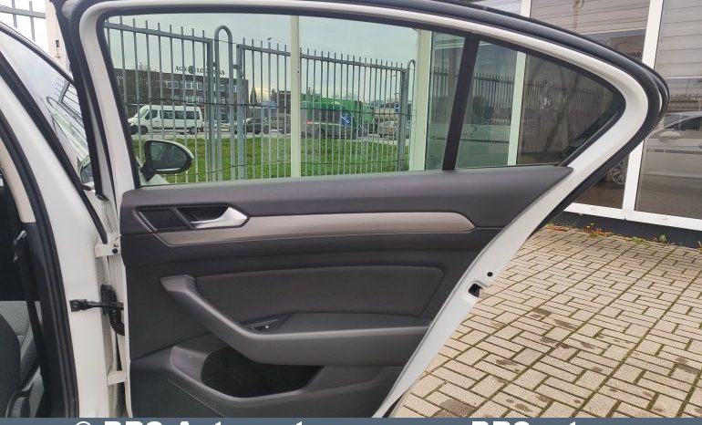 Volkswagen Passat 1.4 TSI Automatas 2017 full