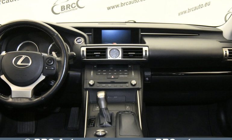 Lexus IS 300H Hybrid Automatas 2016 full