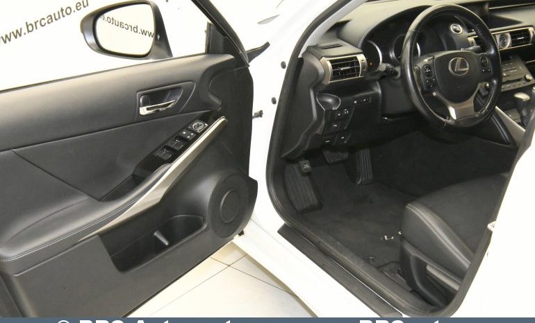 Lexus IS 300H Hybrid Automatas 2016 full