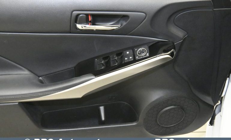 Lexus IS 300H Hybrid Automatas 2016 full