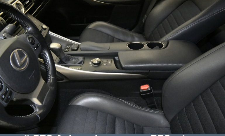 Lexus IS 300H Hybrid Automatas 2016 full