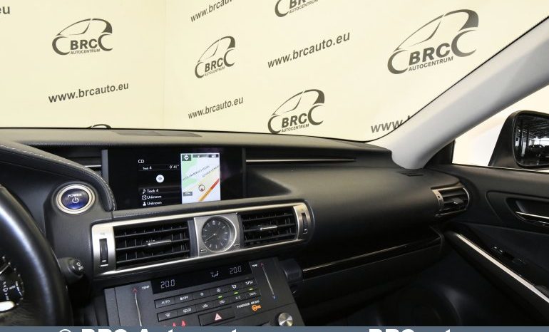 Lexus IS 300H Hybrid Automatas 2016 full