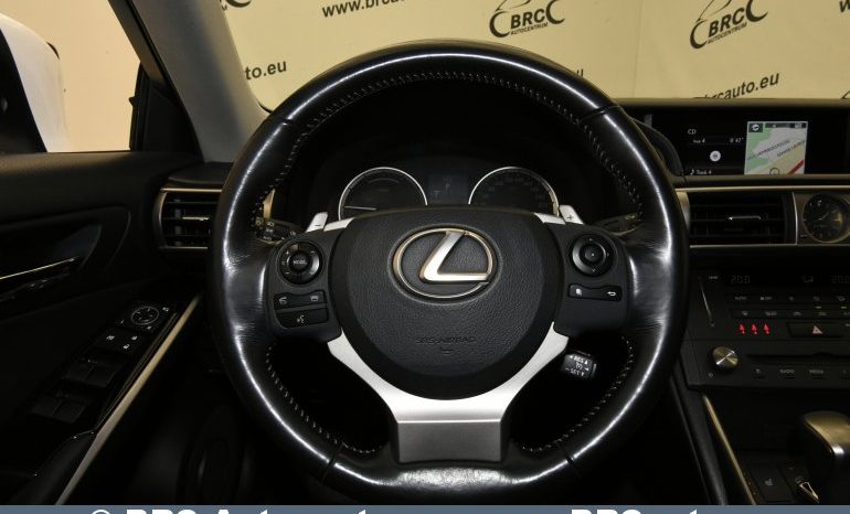 Lexus IS 300H Hybrid Automatas 2016 full