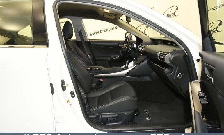 Lexus IS 300H Hybrid Automatas 2016 full