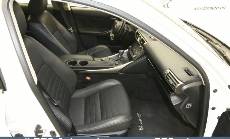 Lexus IS 300H Hybrid Automatas 2016 full