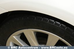 Lexus IS 300H Hybrid Automatas 2016 full