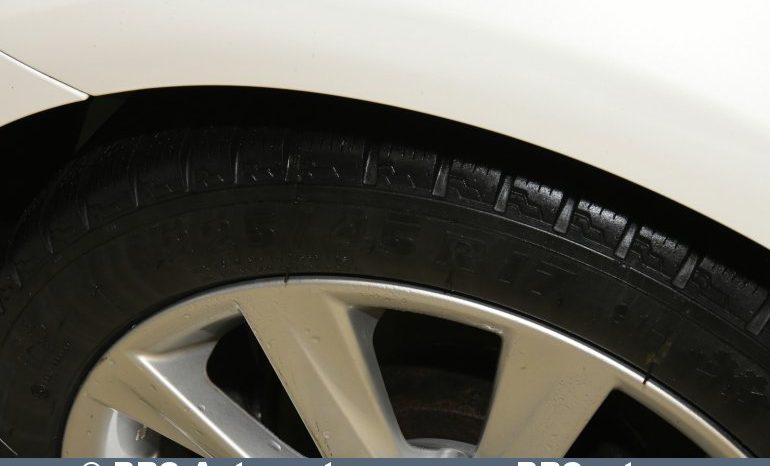 Lexus IS 300H Hybrid Automatas 2016 full