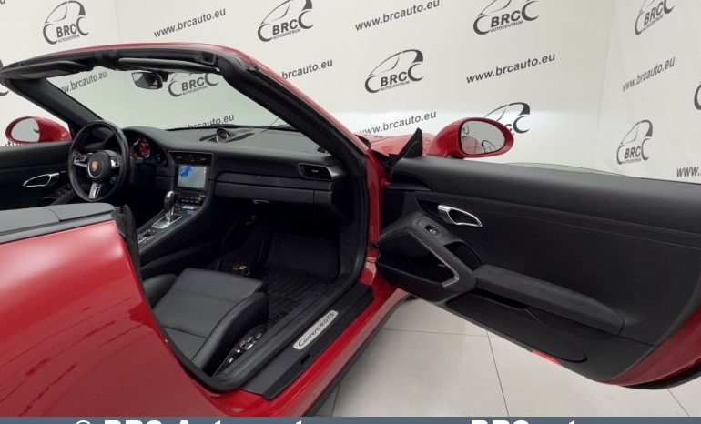 Porsche 911 Carrera 4 GTS Cabrio 2018 full