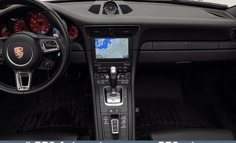 Porsche 911 Carrera 4 GTS Cabrio 2018 full