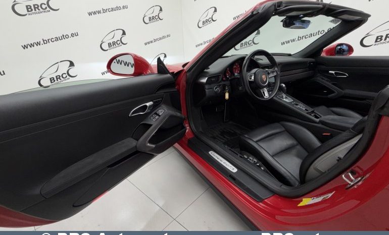 Porsche 911 Carrera 4 GTS Cabrio 2018 full
