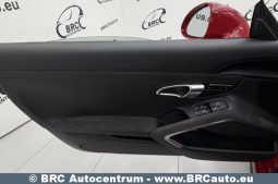 Porsche 911 Carrera 4 GTS Cabrio 2018 full