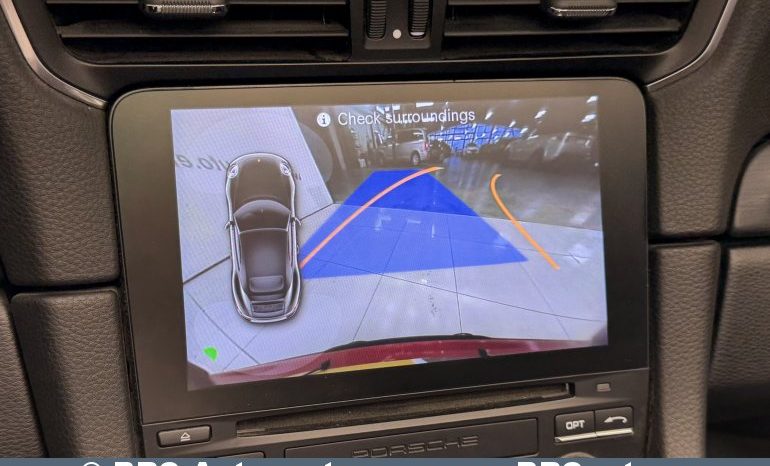 Porsche 911 Carrera 4 GTS Cabrio 2018 full