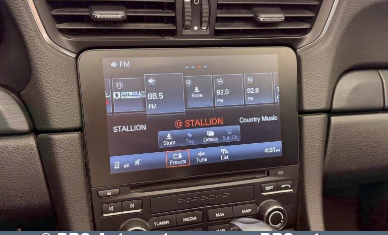 Porsche 911 Carrera 4 GTS Cabrio 2018 full