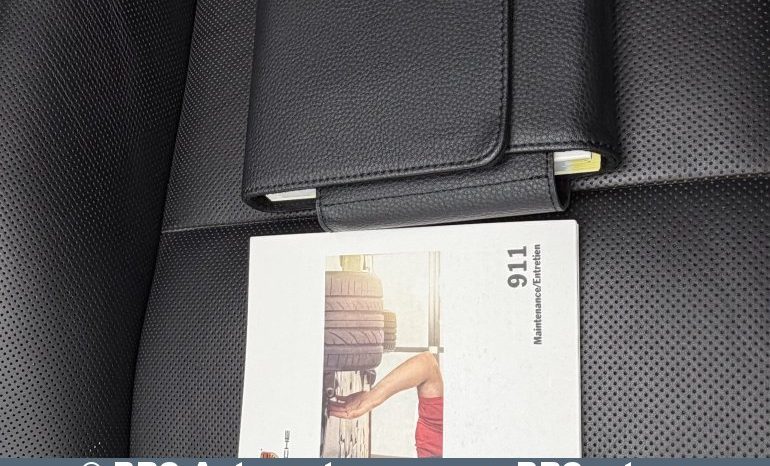 Porsche 911 Carrera 4 GTS Cabrio 2018 full