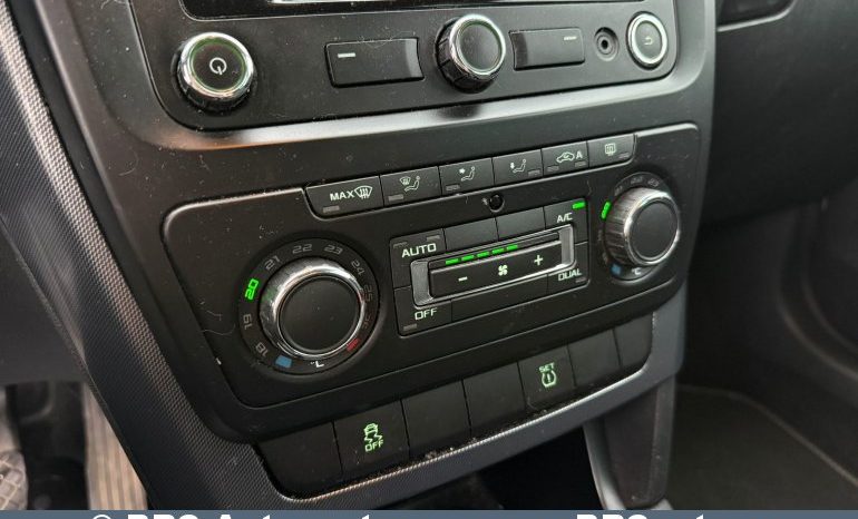 Skoda Yeti 2.0 TDI 2013 full