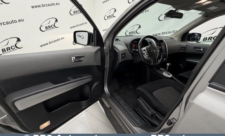 Nissan X-Trail 2.5 4WD Automatas 2007 full