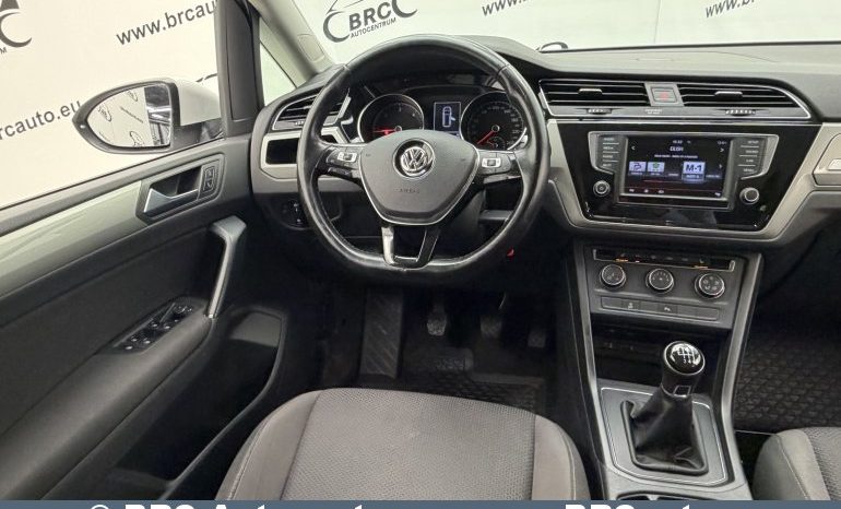 Volkswagen Touran 1.6 TDI 2016 full