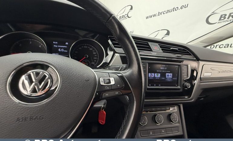 Volkswagen Touran 1.6 TDI 2016 full