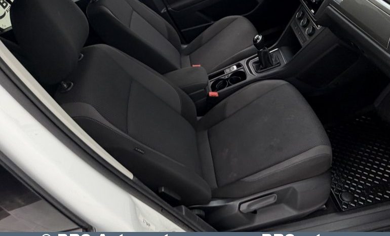 Volkswagen Touran 1.6 TDI 2016 full