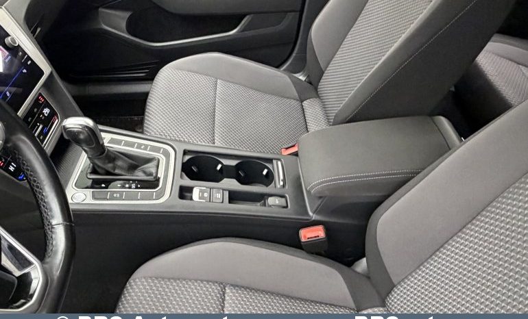 Volkswagen Passat 1.5 TSI Automatas 2021 full